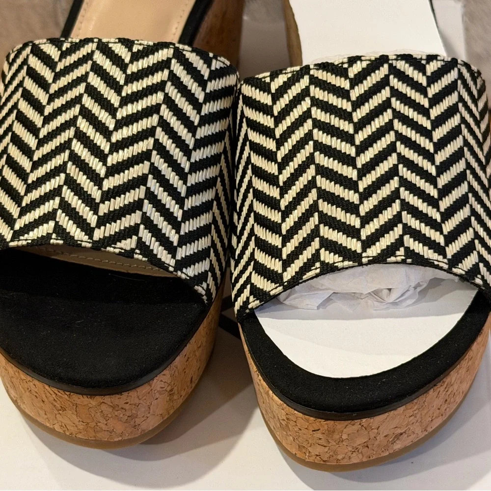 ALDO Black and Cream Chevron Wedges